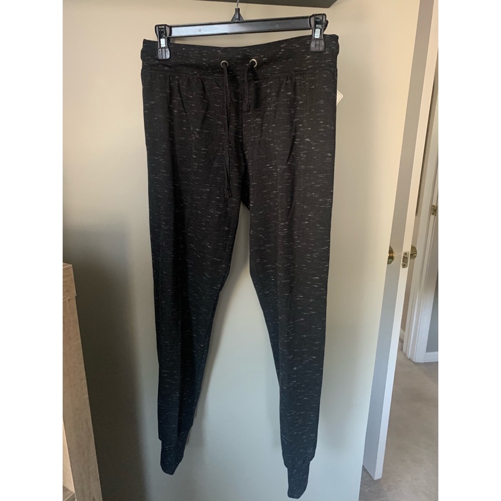 NWT Black fleece joggers
